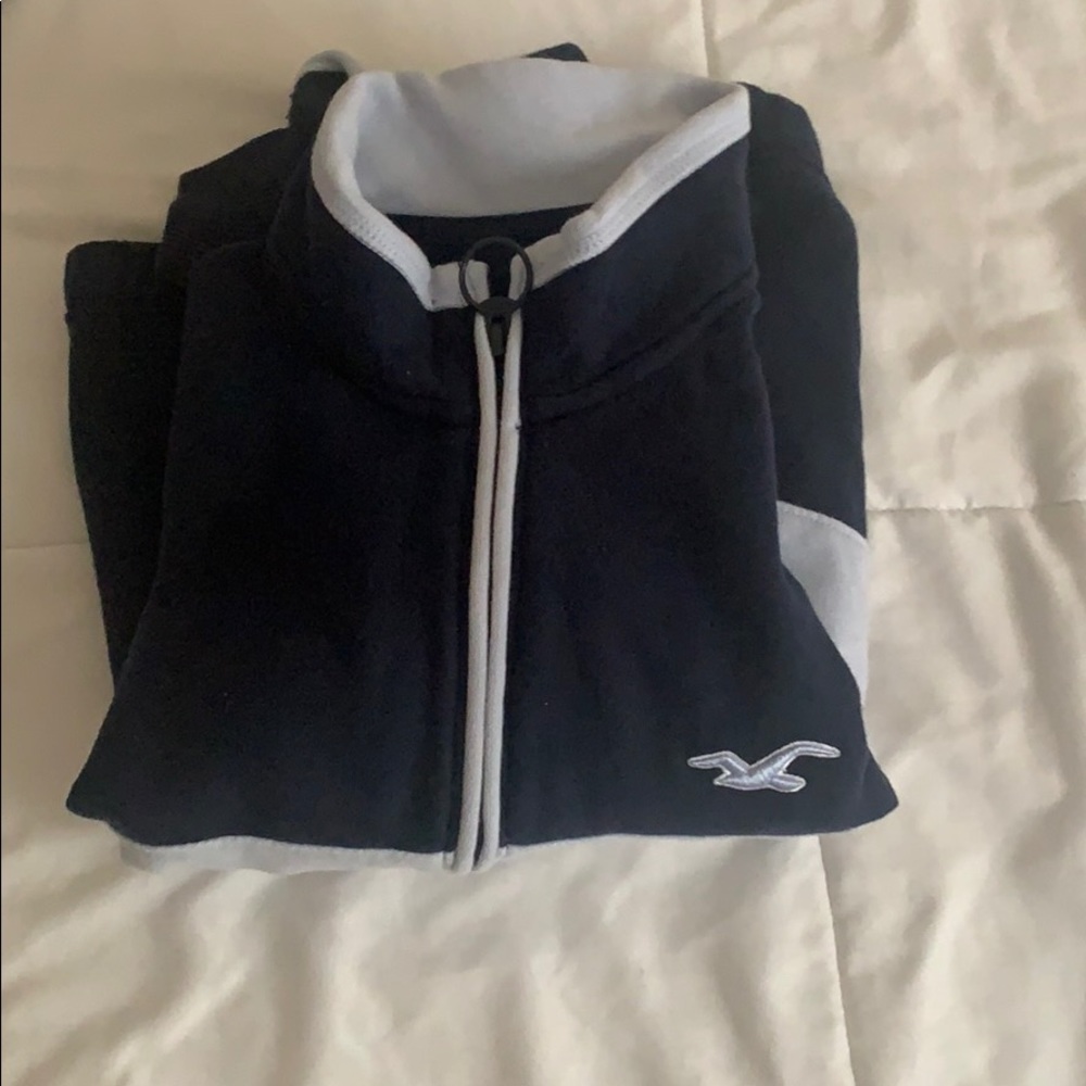 Hollister quarter zip cropped hoodie